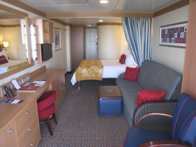 Deluxe Family Oceanview Staterooms with Verandah on the Disney Fantasy
