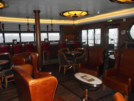 Meridian; an Adults-Only Bar on the Disney Fantasy (and Smoking Areas too!)