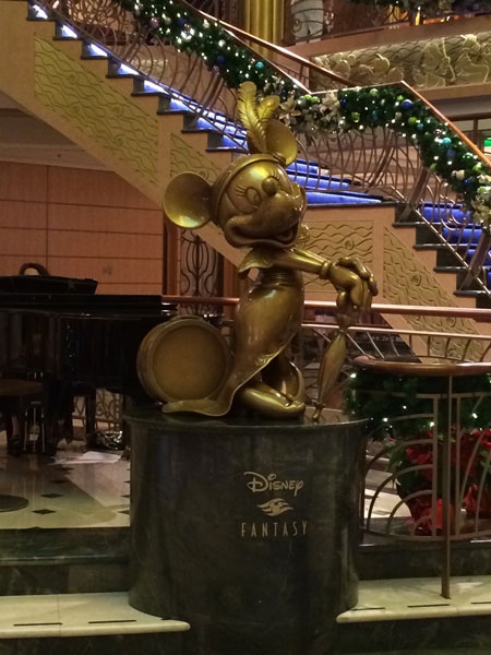 DCL Fantasy Minnie at Christmas DCL Fantasy Minnie at Christmas