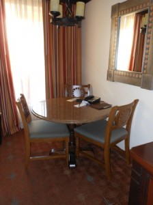 CSR Suite Table Table