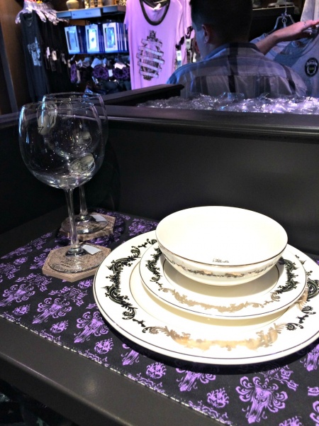 Haunted place setting