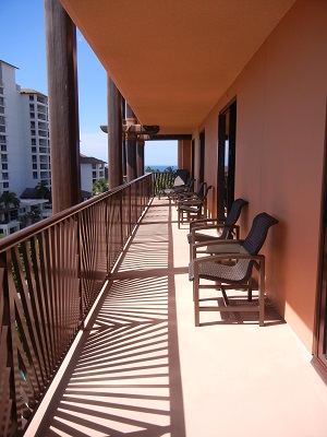 3-bedroom villa balcony