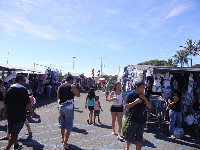 Flea market at Aloha Stadium