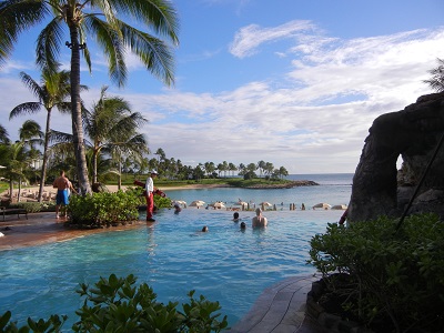 Grotto infinity pool