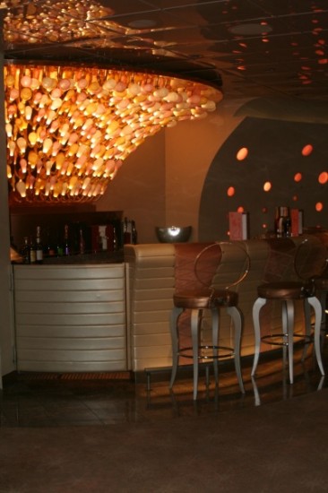 Pink Bar The champagne bar at Pink on the Disney Dream