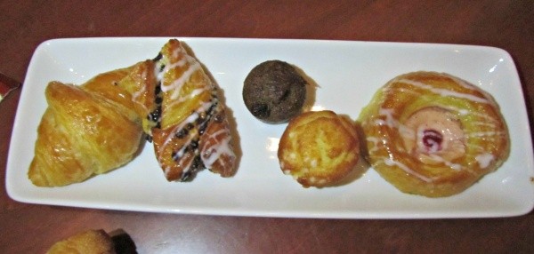 BOG Pastry Tray BOG Pastry Tray