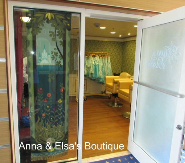 Disney Magic – Anna & Elsa’s Boutique