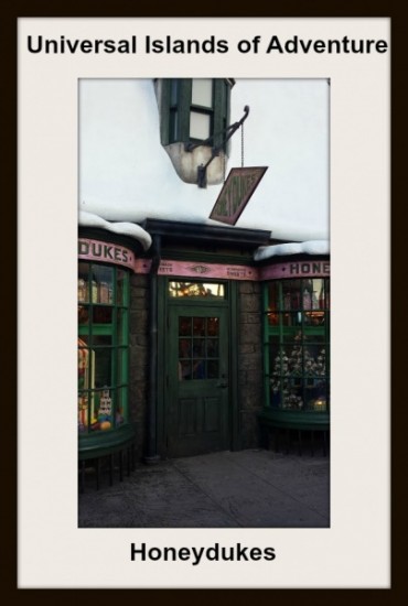 Honeydukes Entrance 