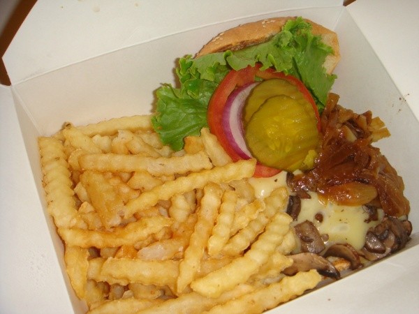 Cabana Bay burger Yummy burger!