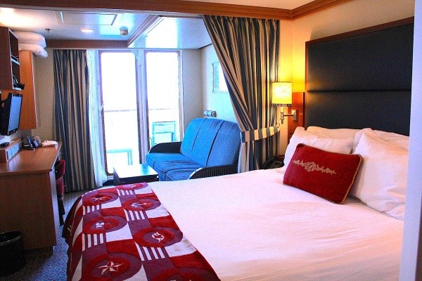 Disney Dream - Deluxe Oceanview Stateroom with Verandah