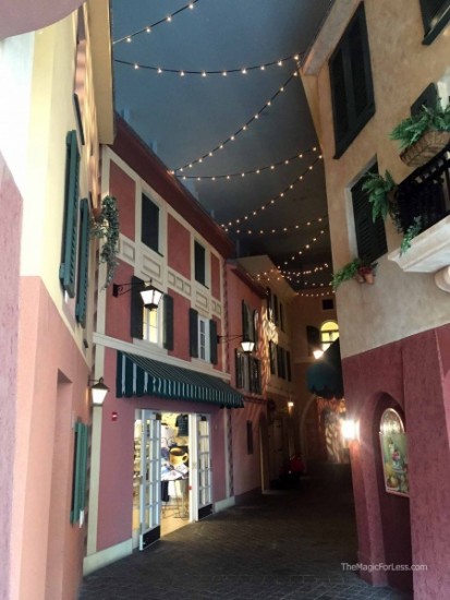 Portofino Bay Interior