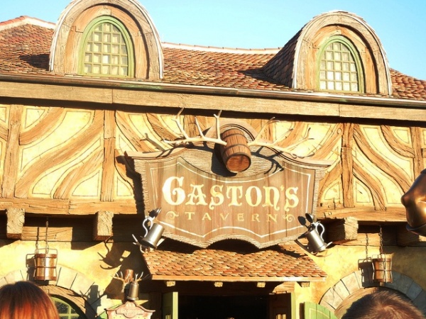 Gaston's Tavern, Magic Kingdom