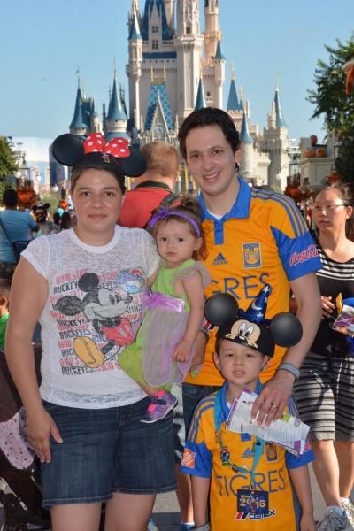 PhotoPass_Visiting_Magic_Kingdom