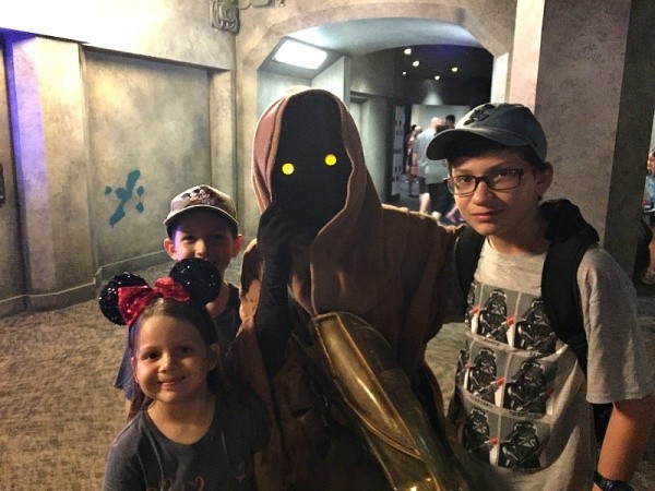 Those kids aren't for sale Jawa!