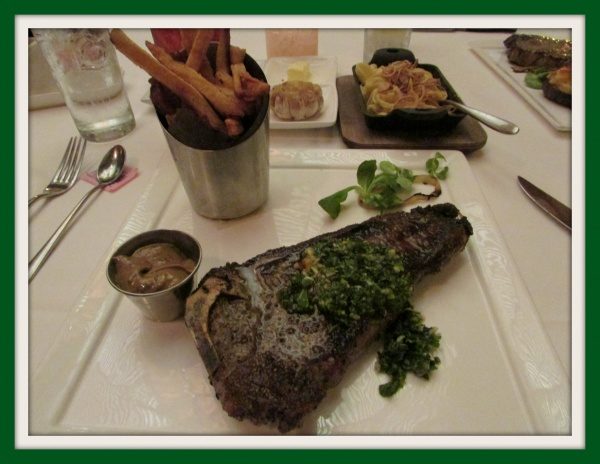 Dining at Disney - Tasty! Magic Your Way Dining Plans!