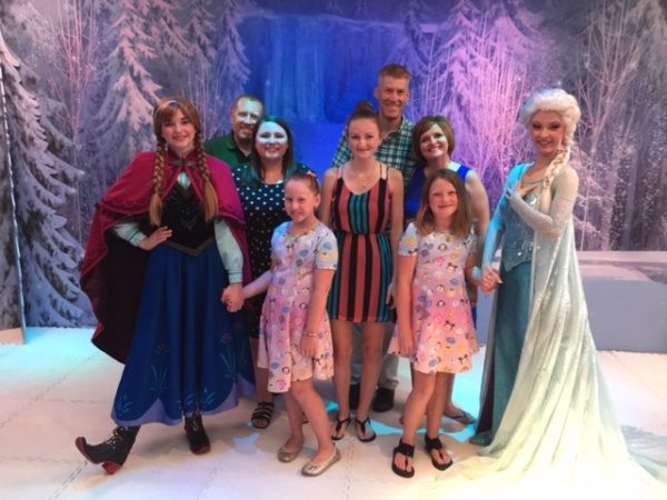 Anna & Elsa on Disney Cruise Line