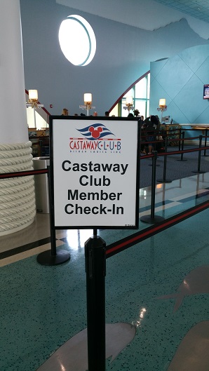 Castaway Club Members check in