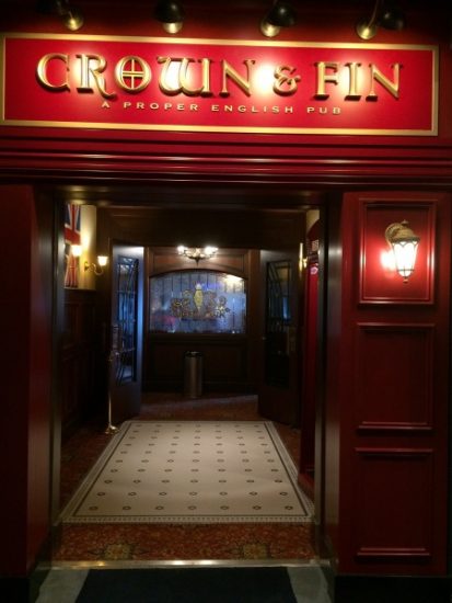 The Crown and Fin- A Proper English Pub on the Disney Wonder