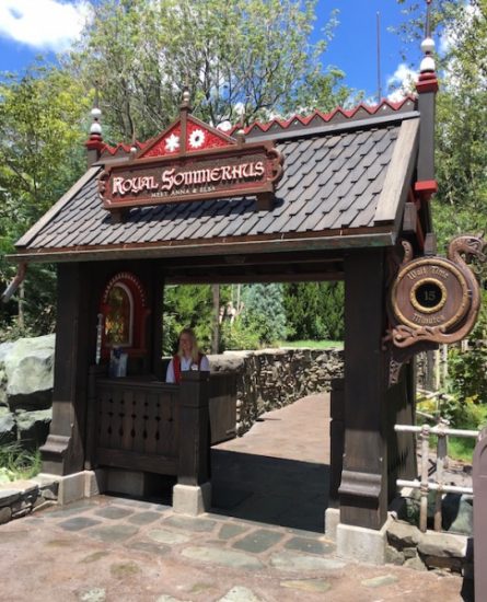 Entrance to Anna & Elsa's Meet and Greet at Royal Sommerhus in Epcot