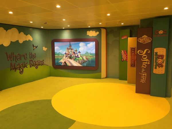 Disney Wonder Oceaneer Club - Club Disney Junior Area - Where Magic Begins Club Disney Junior Area - Where Magic Begins