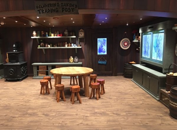 Disney Wonder Oceaneer Club - Frozen Adventures - Wandering Oaken's Trading Post Frozen Adventures - Wandering Oaken's Trading Post