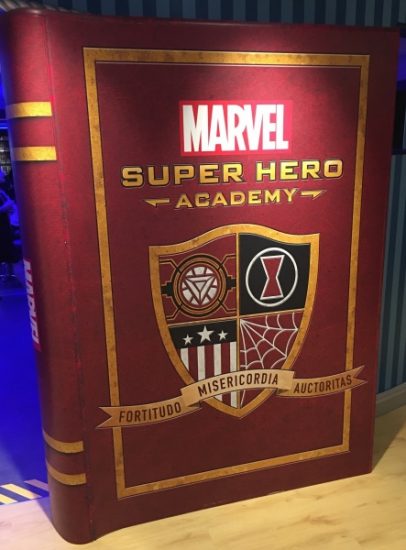 Disney Wonder Oceaneer Club - Marvel Super Hero Academy - Storybook Marvel Super Hero Academy - Storybook