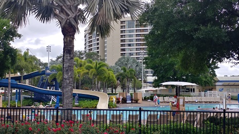 Contemporary pool