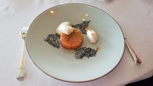 Salmon creme citron