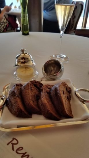 Truffle Brioche with Champagne Truffle Brioche with Champagne