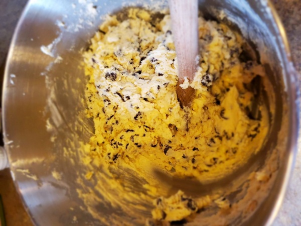 Cookie Dough in bowl after stirring in chocolate chips