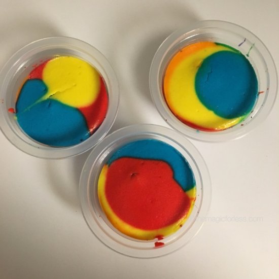 WDW Pop Century Tie Dye Cheesecake