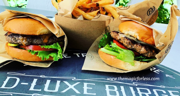 D-Luxe Gourmet Burgers Dining options at Disney Springs