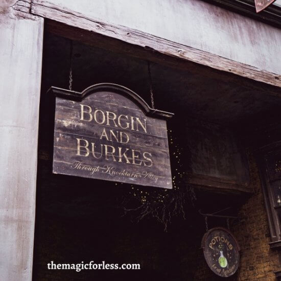 Borgin & Burkes in the wizarding world of harry potter Universal Orlando