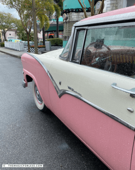 Car outside Mel's Diner