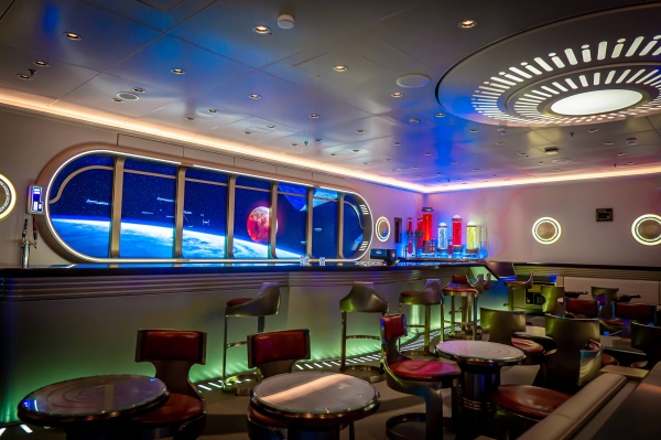 Hyperspace Lounge on the Disney Wish