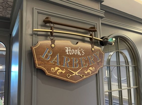 Hook's Barbery