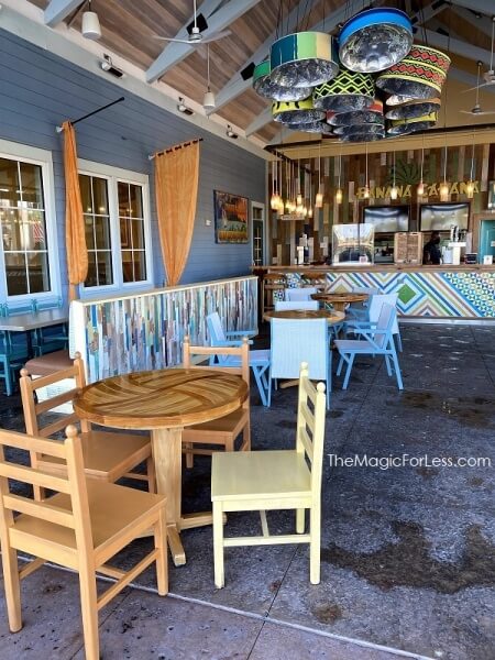 Walt Disney World Lounges: Relaxed Dining Currently Available