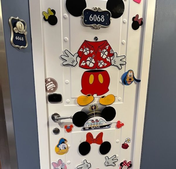 Decorating Your Stateroom Door