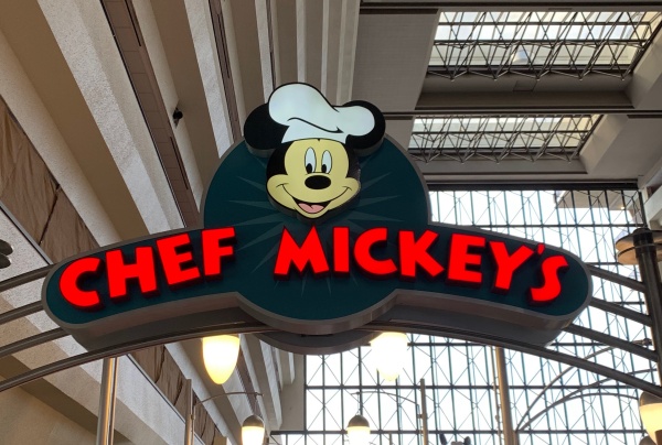 Chef Mickey's Entrance
