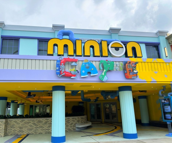 Minion Cafe at Universal's Minion Land