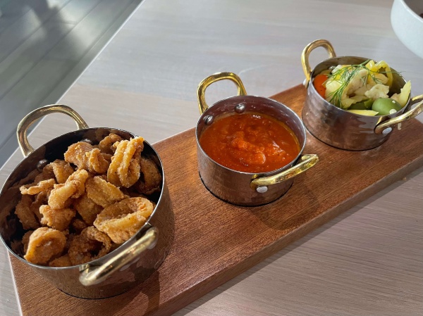  Calamari Appetizer 