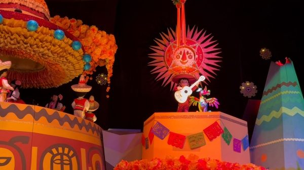Miguel and Dante from Coco added to Its a Small World for the Disneyland 70th Celebration