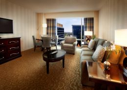 Disneyland Hotel - One Bedroom Suite