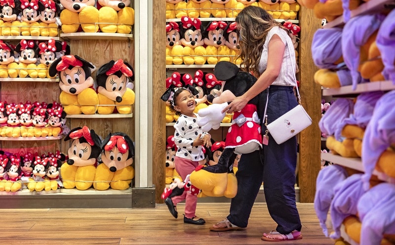 Disney Springs Shopping