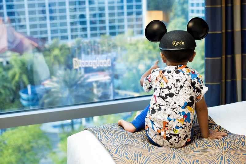 Book your Disneyland Hotel Vacation