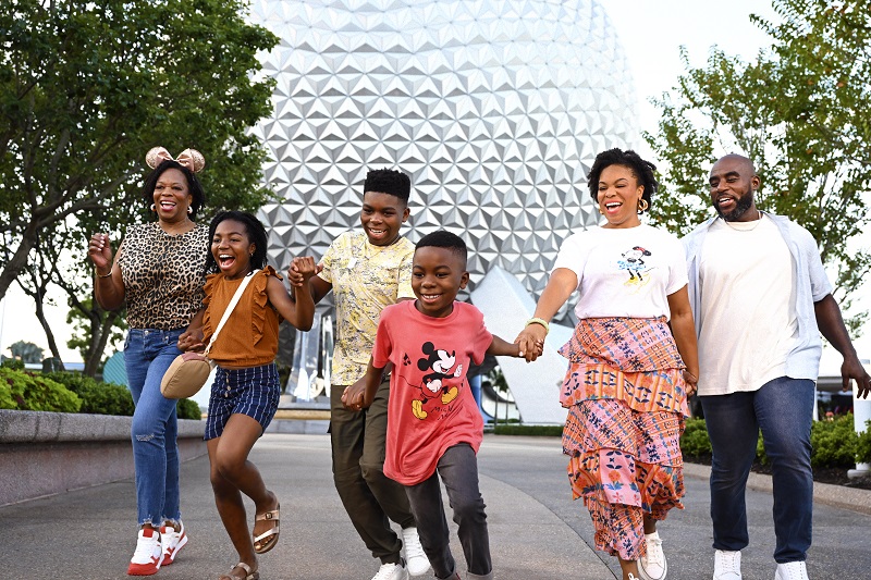 Guests at Spaceship Earth - Book your 2026 Walt Disney World Resort Dream Vacation