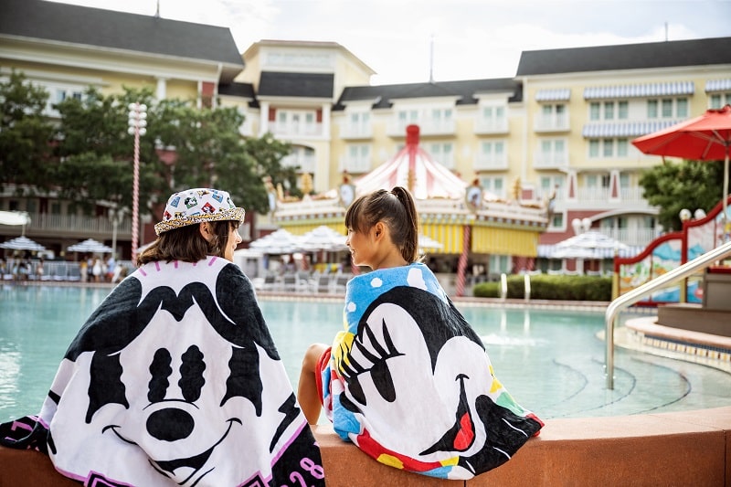 Boardwalk Inn Guests at Pool
