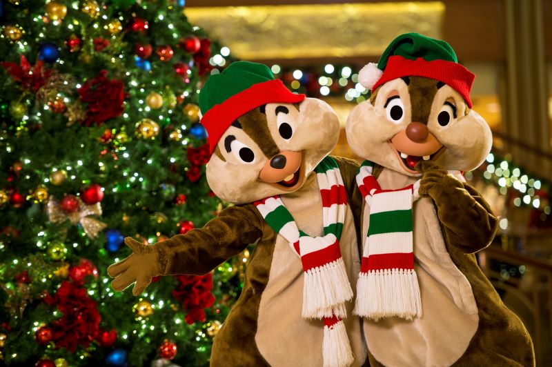 Chip and Dale - Disney Very Merrytime Cruises