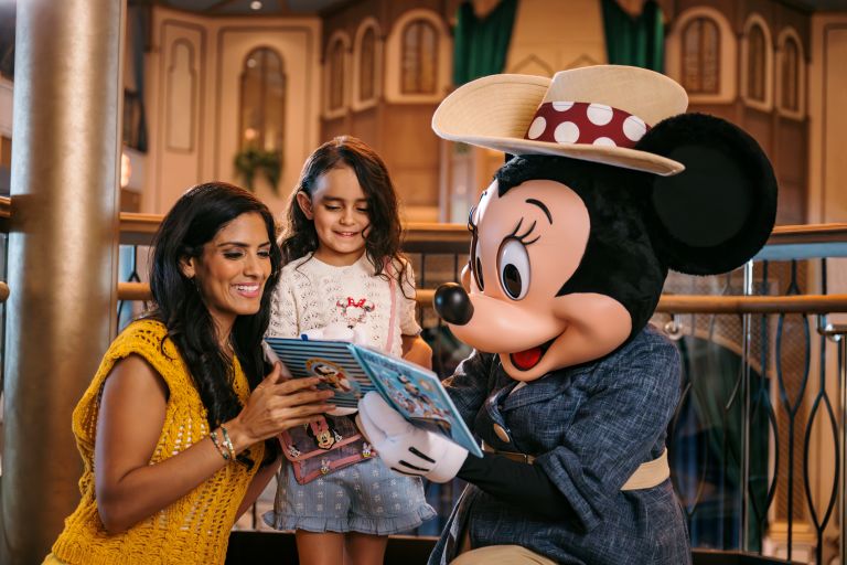 Minnie Mouse Character Meet and Great