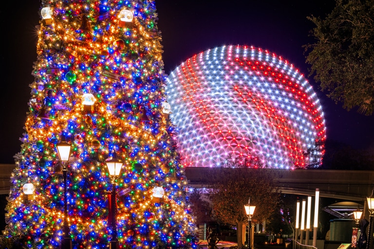 WDW Epcot Holiday Photography 768x512 cdaa3f8